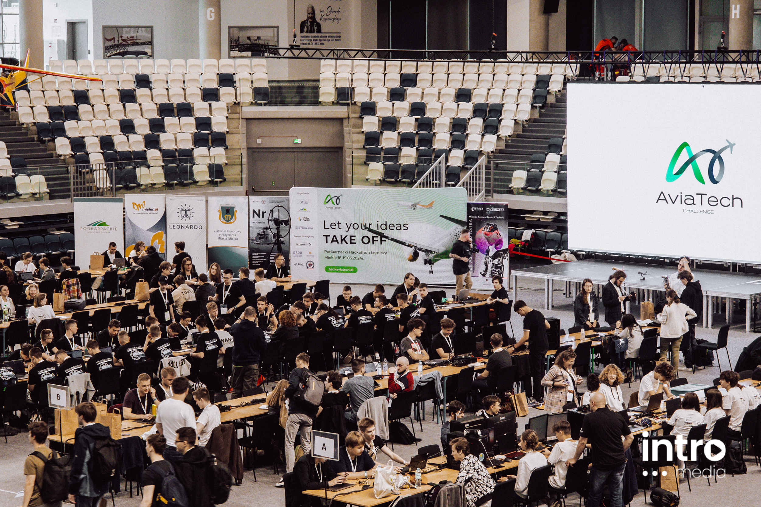 Hackathon AviaTech Challenge w Mielcu