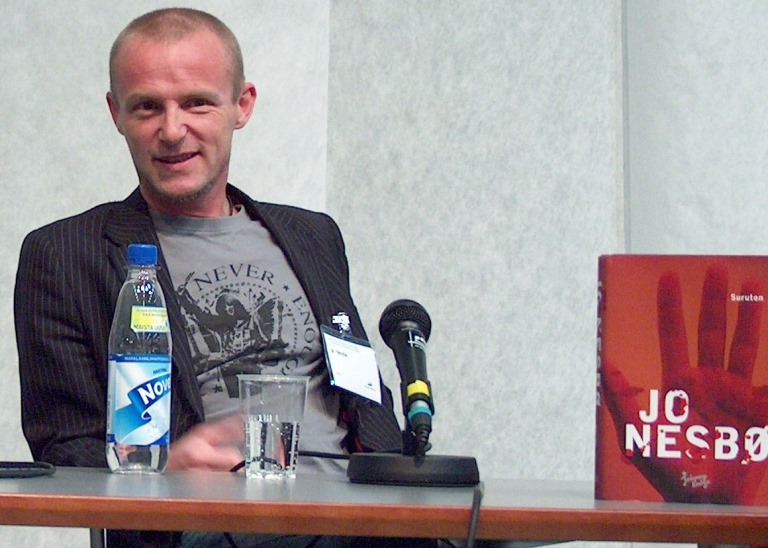 Jo Nesbø - Człowiek Nietoperz